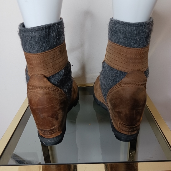 SOREL LEXIE WEDGE BOOT SZ 8 - Picture 5 of 6